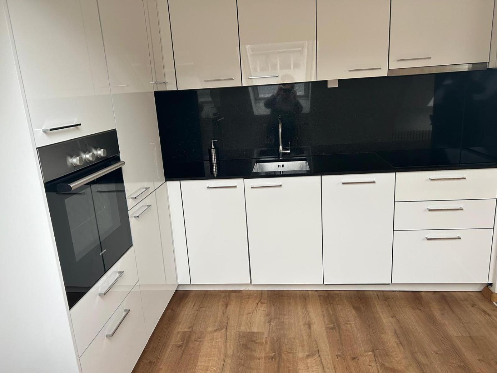 Maisonette In *